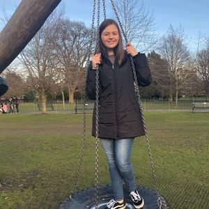 Meet your Posher, Tori